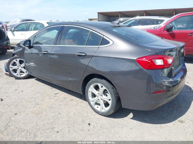 1G1BF5SM4H7182933 Chevrolet Cruze Premier Auto