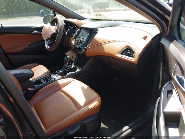1G1BF5SM4H7182933 Chevrolet Cruze Premier Auto
