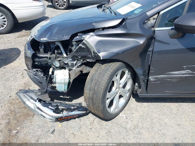 1G1BF5SM4H7182933 Chevrolet Cruze Premier Auto