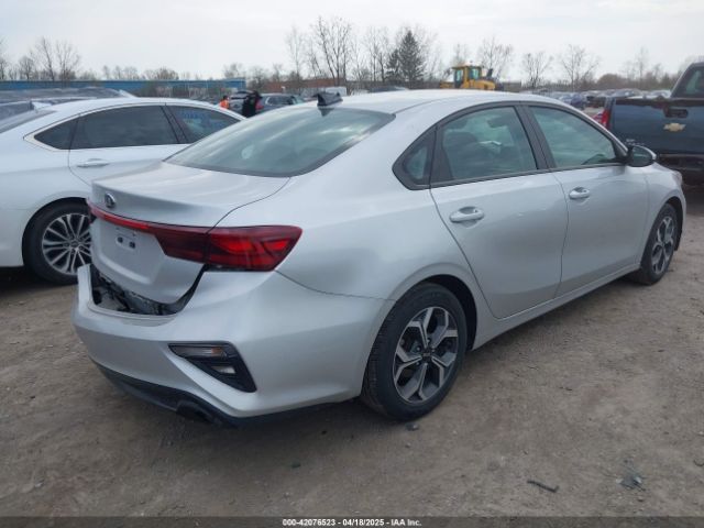 3KPF24AD1KE006039 KIA Forte Lxs