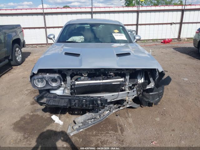 2C3CDZAG9PH565830 Dodge Challenger Sxt