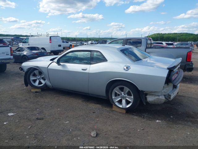 2C3CDZAG9PH565830 Dodge Challenger Sxt