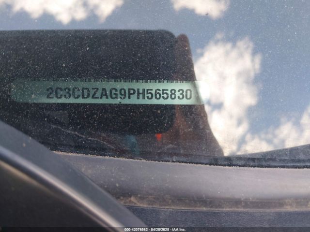 2C3CDZAG9PH565830 Dodge Challenger Sxt