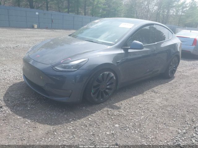 7SAYGDEF3NF324705 Tesla Model Y Performance Dual Motor All-wheel Drive