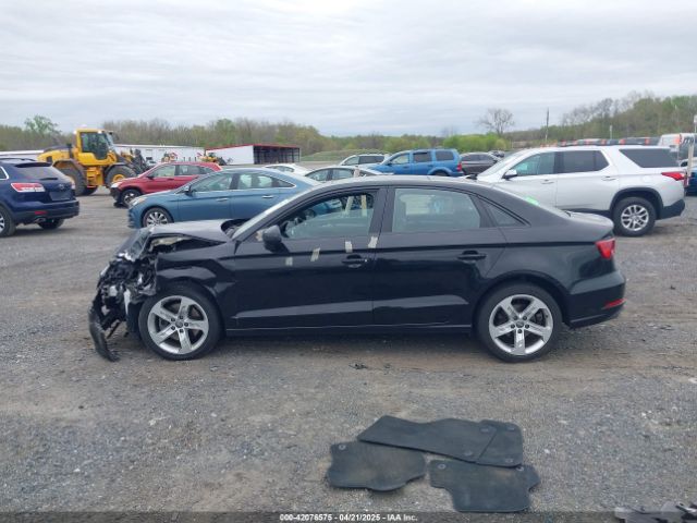 WAUB8GFF0H1075726 Audi A3 2.0t Premium