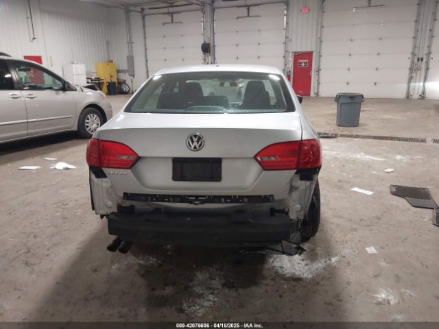 3VW2K7AJXEM208116 Volkswagen Jetta 2.0l S