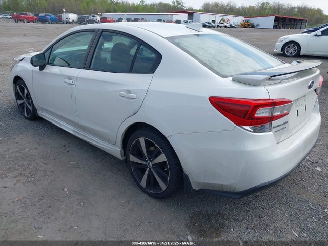 Subaru 2018 2018 4S3GKAM64J3601442 Image 3