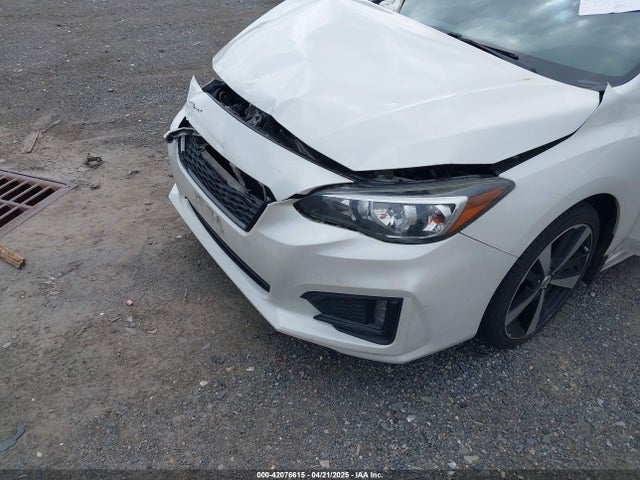 Subaru 2018 2018 4S3GKAM64J3601442 Image 6