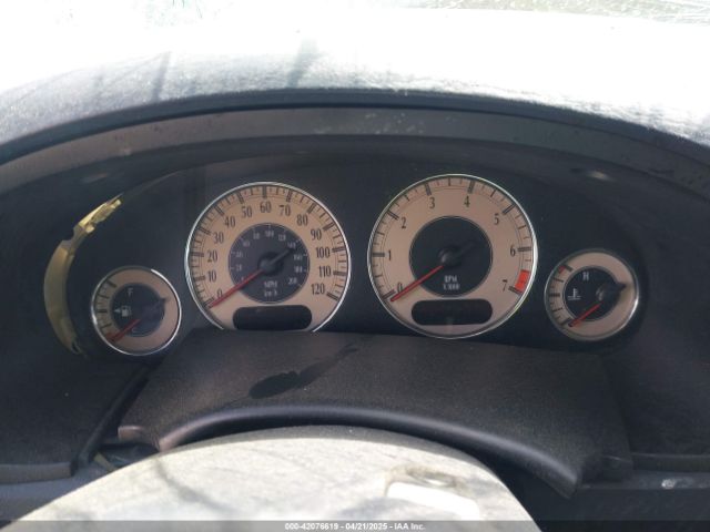 2001 CHRYSLER TOWN & COUNTRY 2C8GP64L51R208267 Photo 6