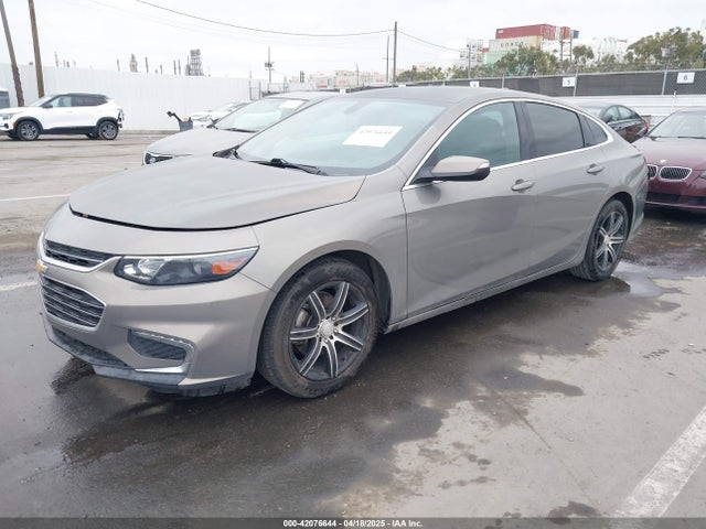 1G1ZE5STXHF215920 Chevrolet MALIBU 1LT
