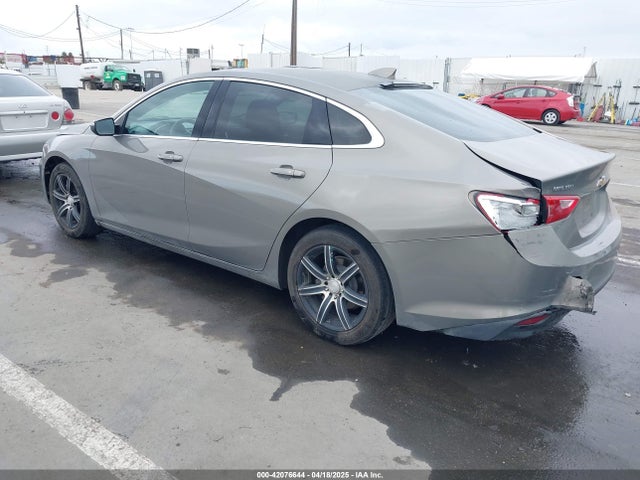 1G1ZE5STXHF215920 Chevrolet MALIBU 1LT