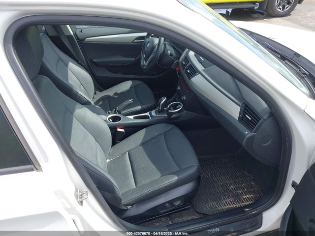 BMW X1 2015 WBAVM1C53FV314449 Image 5