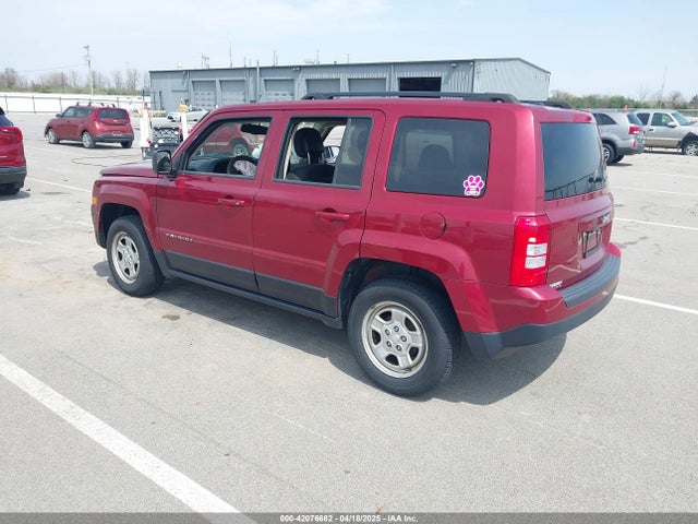 1C4NJPBA3GD512694 Jeep Patriot Sport