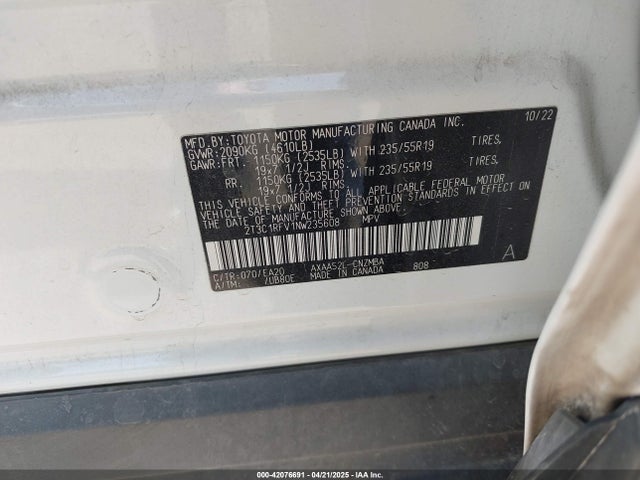 2T3C1RFV1NW235608 Toyota Rav4 Xle Premium