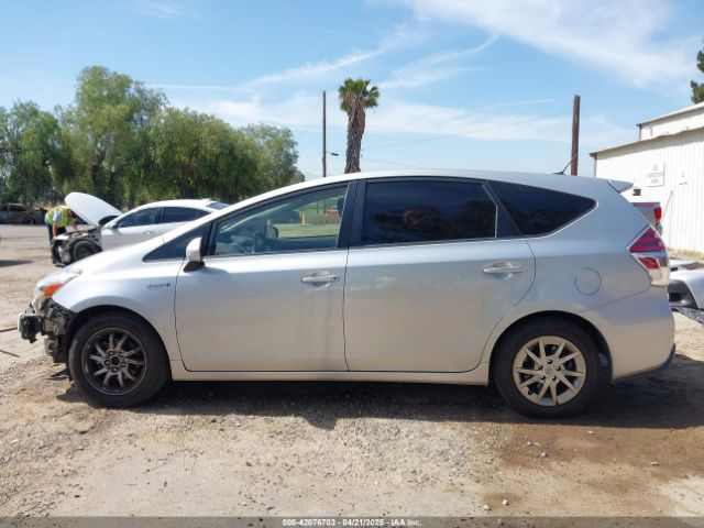 JTDZN3EU3HJ063704 Toyota Prius V Three