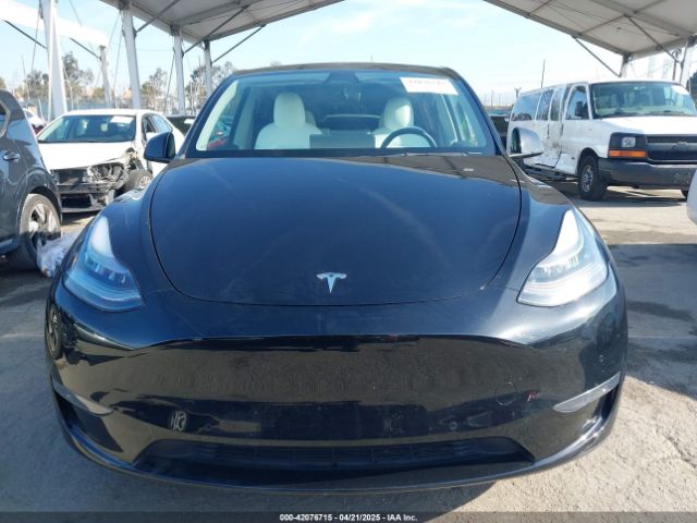 5YJYGDEF1MF092889 Tesla Model Y Performance Dual Motor All-wheel Drive