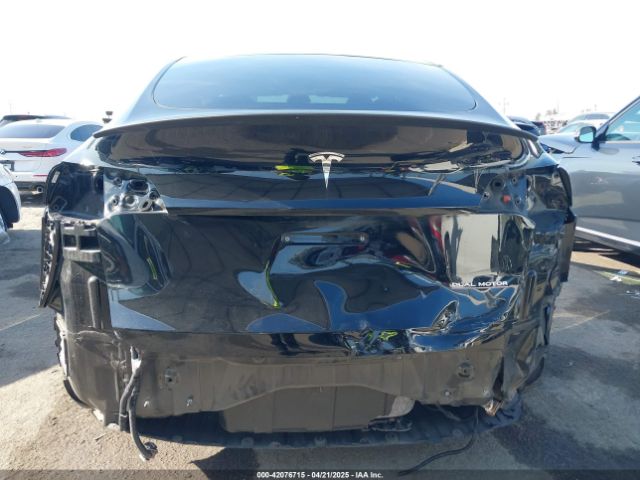 5YJYGDEF1MF092889 Tesla Model Y Performance Dual Motor All-wheel Drive