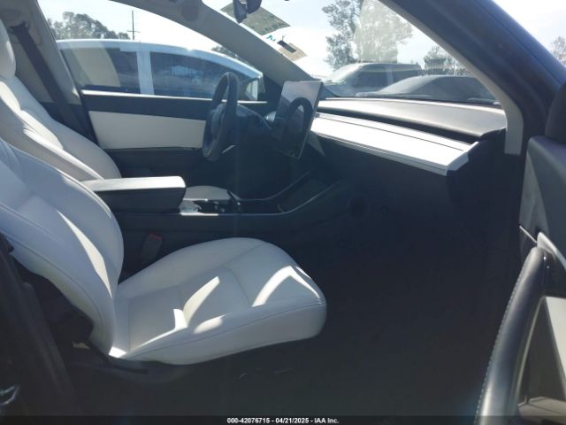 5YJYGDEF1MF092889 Tesla Model Y Performance Dual Motor All-wheel Drive