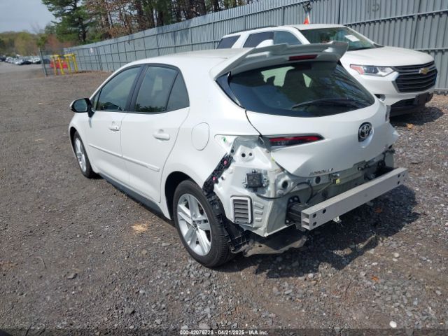 JTND4MBEXN3180871 Toyota COROLLA SE