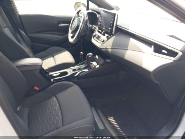 JTND4MBEXN3180871 Toyota COROLLA SE