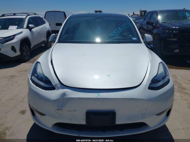 7SAYGDEE3NF426481 Tesla Model Y Long Range Dual Motor All-wheel Drive