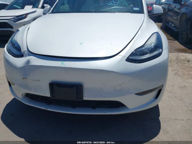 7SAYGDEE3NF426481 Tesla Model Y Long Range Dual Motor All-wheel Drive