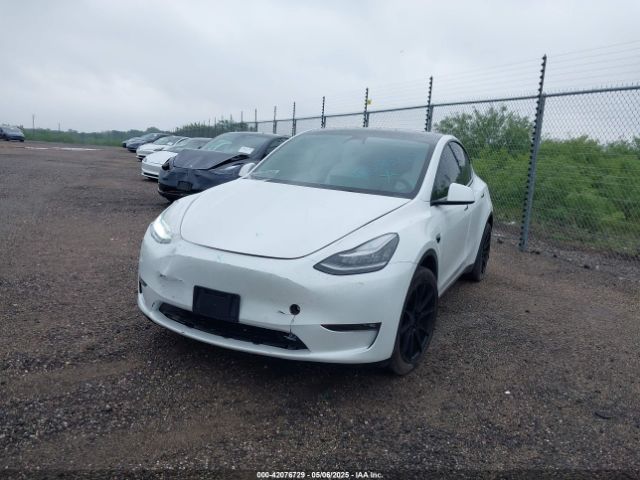 7SAYGDEE3NF426481 Tesla Model Y Long Range Dual Motor All-wheel Drive