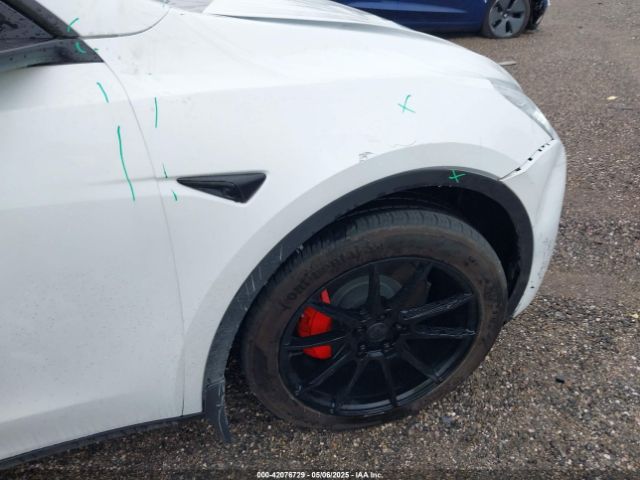 7SAYGDEE3NF426481 Tesla Model Y Long Range Dual Motor All-wheel Drive