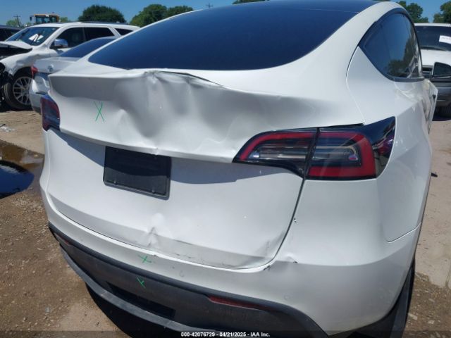 7SAYGDEE3NF426481 Tesla Model Y Long Range Dual Motor All-wheel Drive