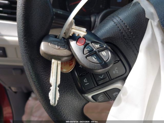 5TDKZ3DC4HS899653 Toyota Sienna Le 8 Passenger