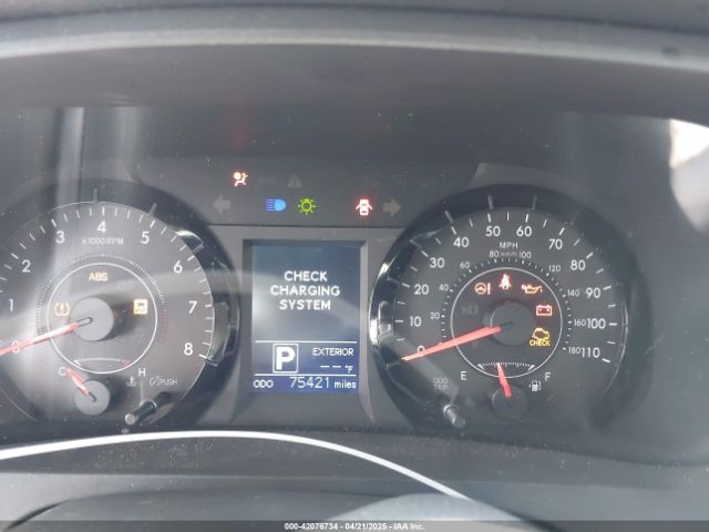 5TDKZ3DC4HS899653 Toyota Sienna Le 8 Passenger