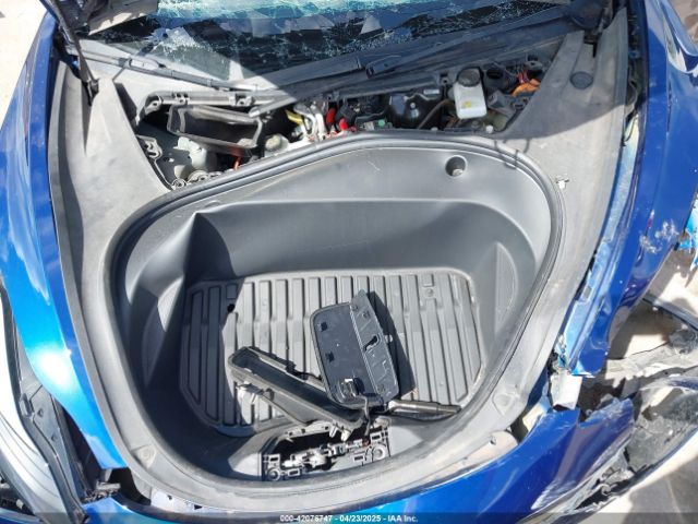 5YJ3E1EA8PF403743 Tesla MODEL 3