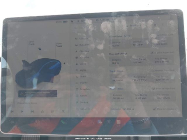 5YJ3E1EA8PF403743 Tesla MODEL 3