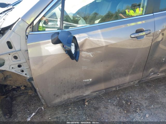 JF2SKANC0NH461964 Subaru Forester Limited