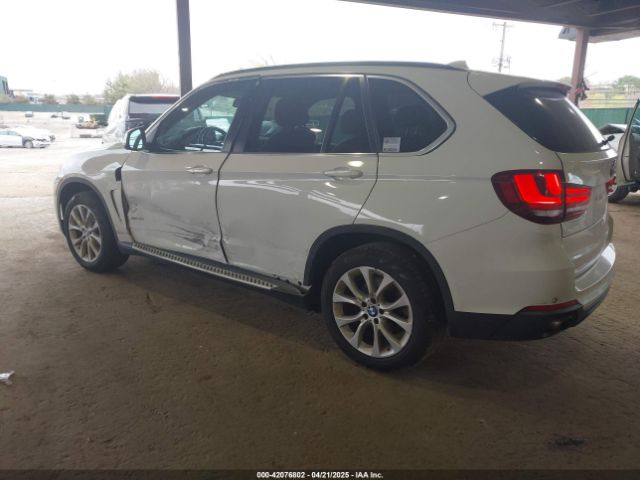 2016 BMW X5 5UXKR0C58G0P30947 Photo 2