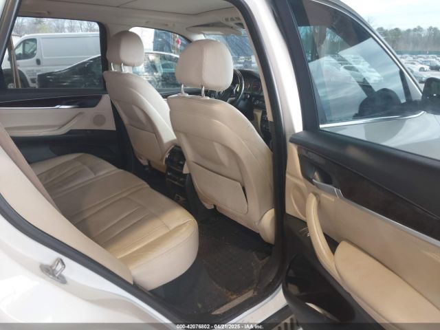 2016 BMW X5 5UXKR0C58G0P30947 Photo 7