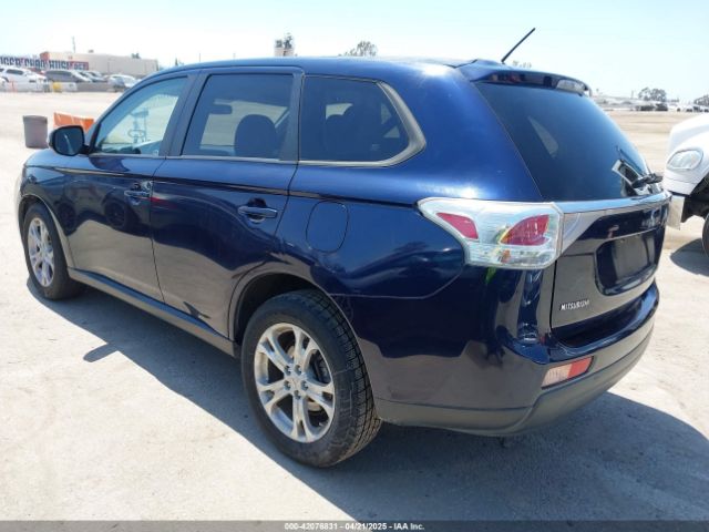 2014 MITSUBISHI OUTLANDER JA4AZ3A35EZ015465 Photo 2