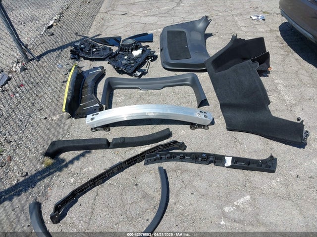 7SAYGDEFXPF618668 Tesla Model Y Performance Dual Motor All-wheel Drive