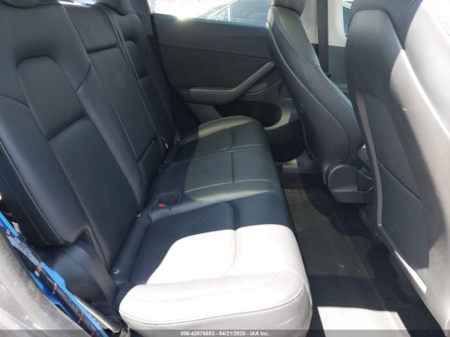 2023 TESLA MODEL Y 7SAYGDEFXPF618668 Photo 7