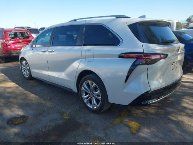 2024 TOYOTA SIENNA 5TDERKEC4RS222805 Photo 2