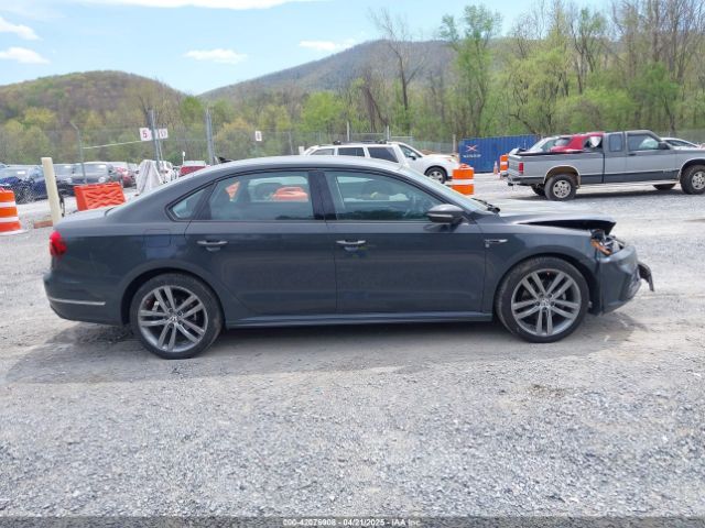 1VWAA7A35JC005419 Volkswagen Passat 2.0t R-line/2.0t S