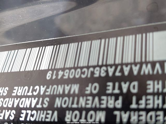 1VWAA7A35JC005419 Volkswagen Passat 2.0t R-line/2.0t S