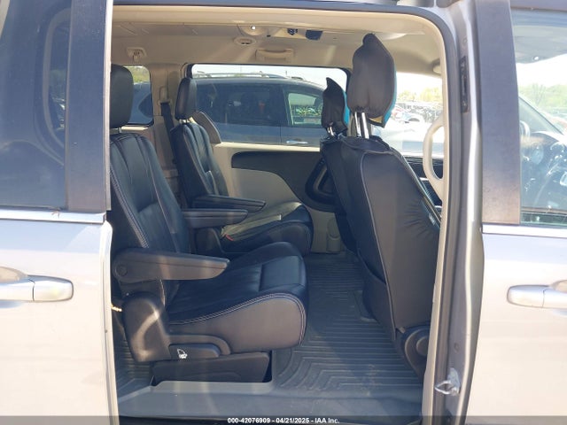 2C4RC1BG7GR246347 Chrysler Town & Country Touring