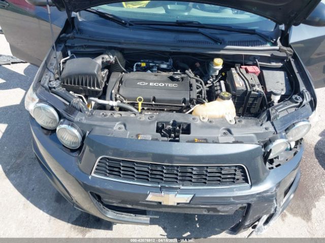 1G1JC6SH7F4104626 Chevrolet Sonic Lt Auto