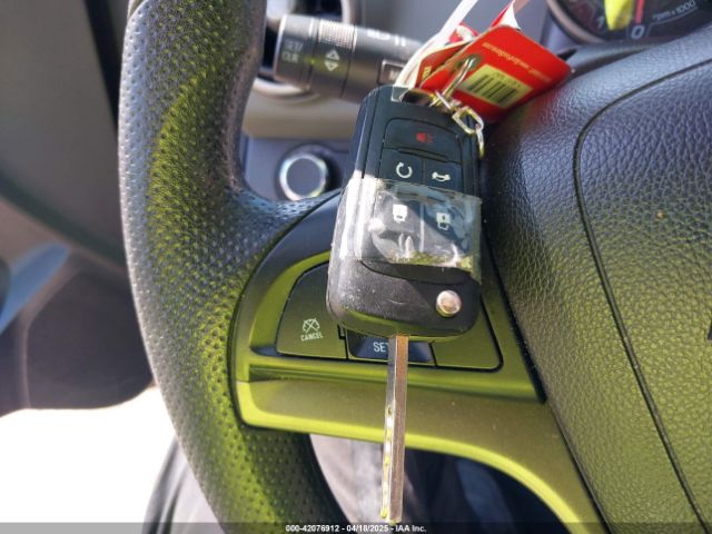 1G1JC6SH7F4104626 Chevrolet Sonic Lt Auto