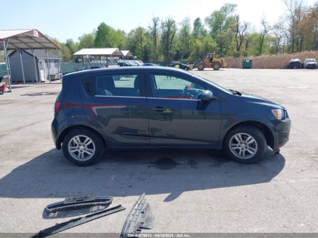 1G1JC6SH7F4104626 Chevrolet Sonic Lt Auto