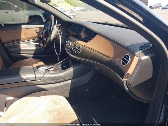 WDDUG8CB9FA168902 Mercedes-Benz S 550