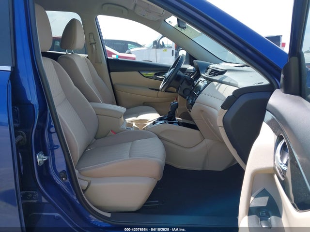 KNMAT2MV9JP500535 Nissan ROGUE SV