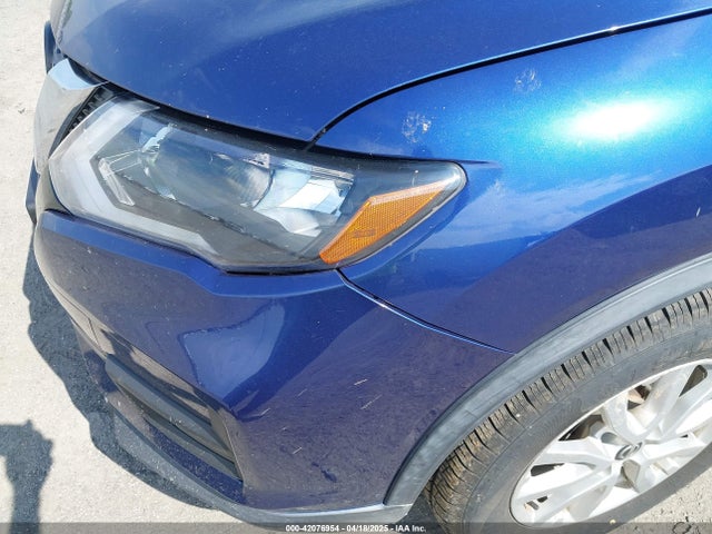 KNMAT2MV9JP500535 Nissan ROGUE SV