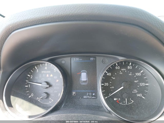 KNMAT2MV9JP500535 Nissan ROGUE SV